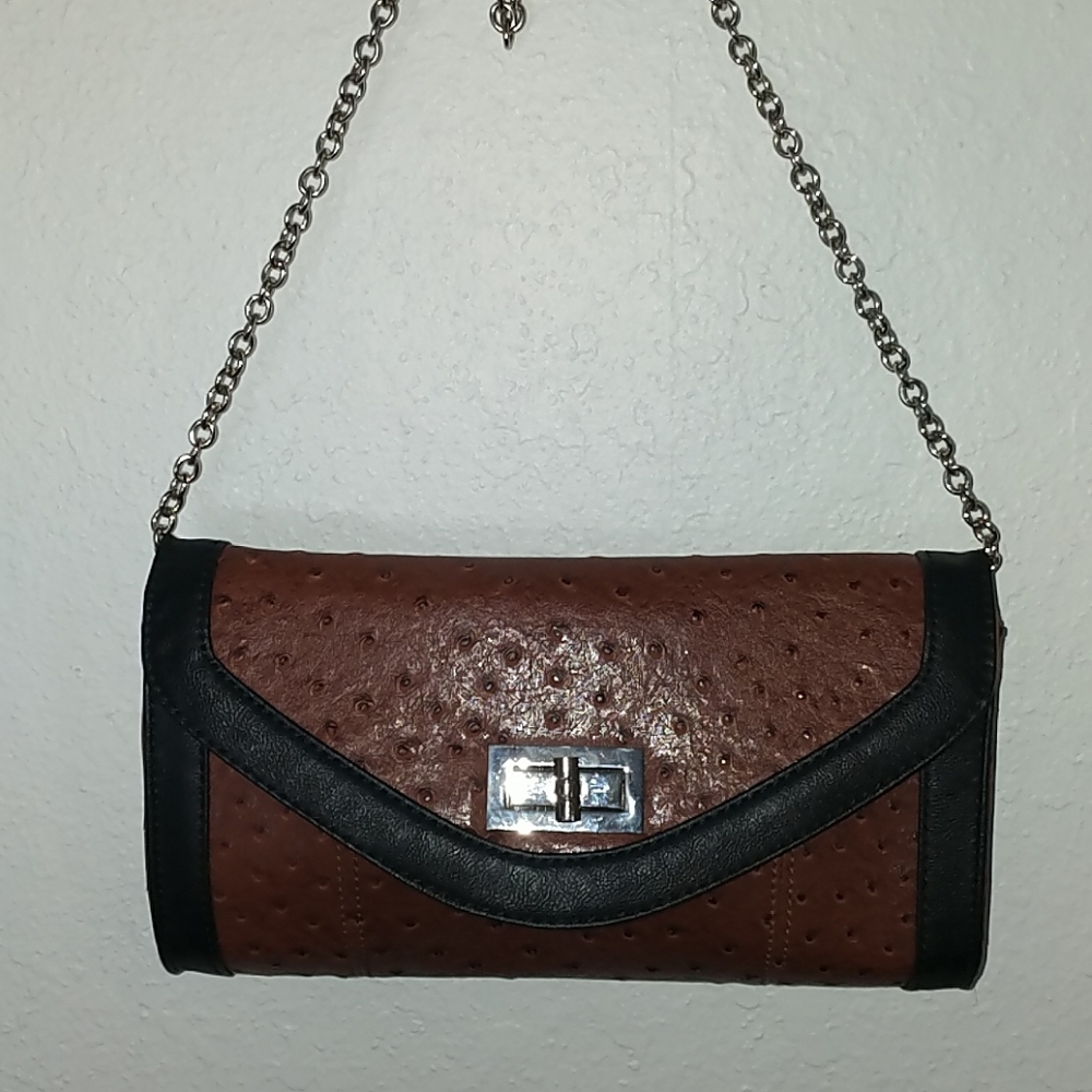 APT 9 Clutch with Chain Strap